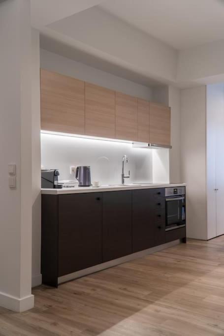Viola Comfort Suite Athen Exterior foto